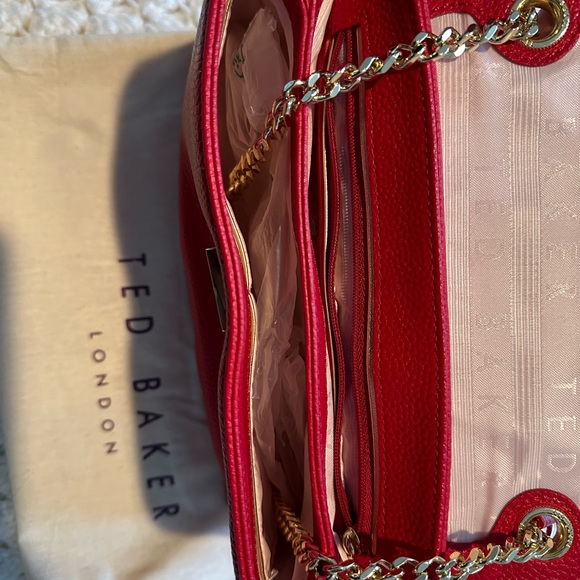 Ted Baker - Red leather w/ Suede on purse - Picture 3 of 5